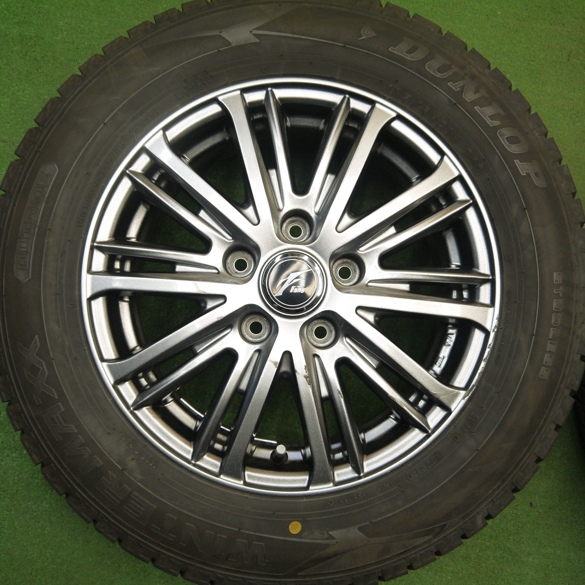 バリ溝！21年！キレイ！9分☆スタッドレス 195/65R15 ダンロップ