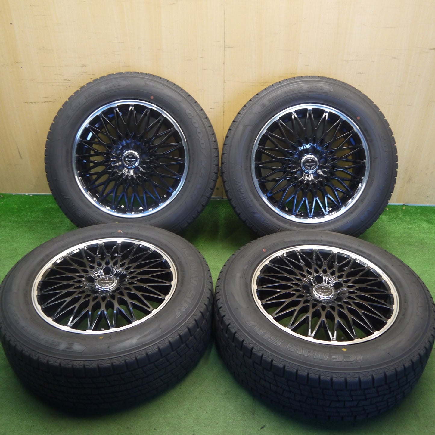 バリ溝！キレイ！9分★LOXARNY Pavone 225/65R17 スタッドレス グッドイヤー アイスナビ SUV ロクサーニ パヴォーネ 17インチ PCD114.3/5H★6060307Hス