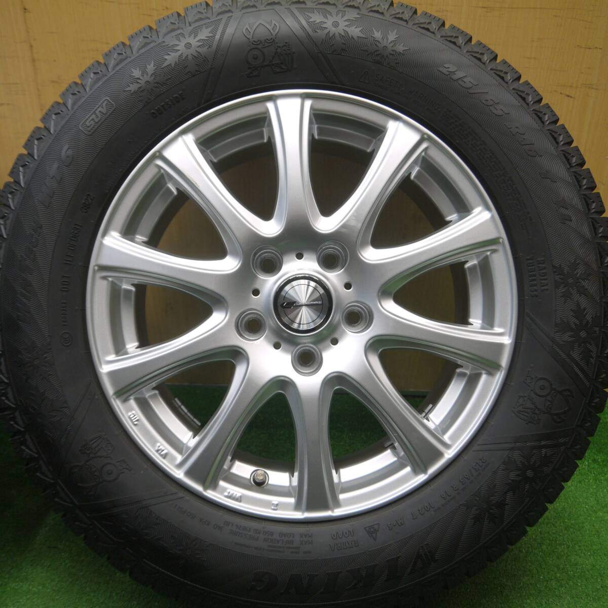 バリ溝！22年！キレイ！9.5分以上★スタッドレス 215/65R16 バイキング WINTECH WT6 SUV LAUFBAHN ラウフバーン 16インチ PCD114.3/5H★4121109Hス
