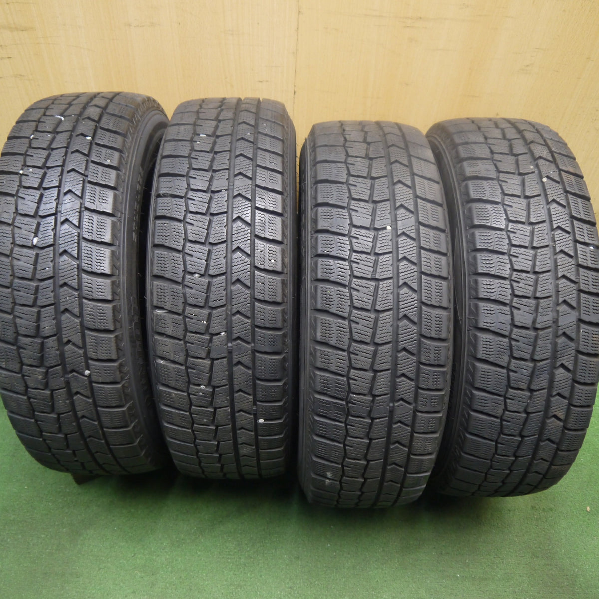 バリ溝！22年！8.5分◎スタッドレス 175/65R14 ダンロップ ウインターマックス WM02 evance HA1 エヴァンス 14インチ PCD100/4H◎6100507Hス
