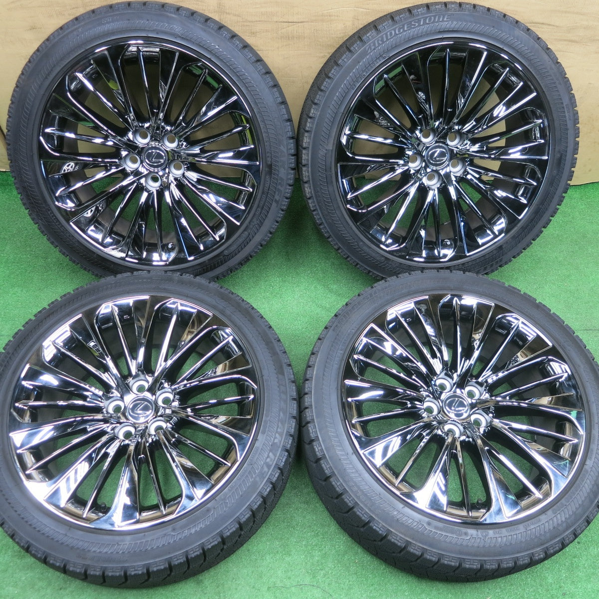 センサー付！バリ溝！23年！キレイ！9.5分★レクサス LS 純正 OP 245/45R20 スタッドレス ブリヂストン ブリザック RFT 20インチ PCD120/5H★6020801NKス