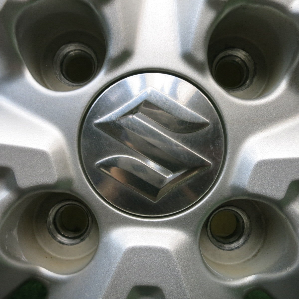 バリ溝！23年！9.5分★スズキ スイフト 純正 185/55R16 ダンロップ エナセーブ EC204 16インチ PCD100/4H★5092708HAノ