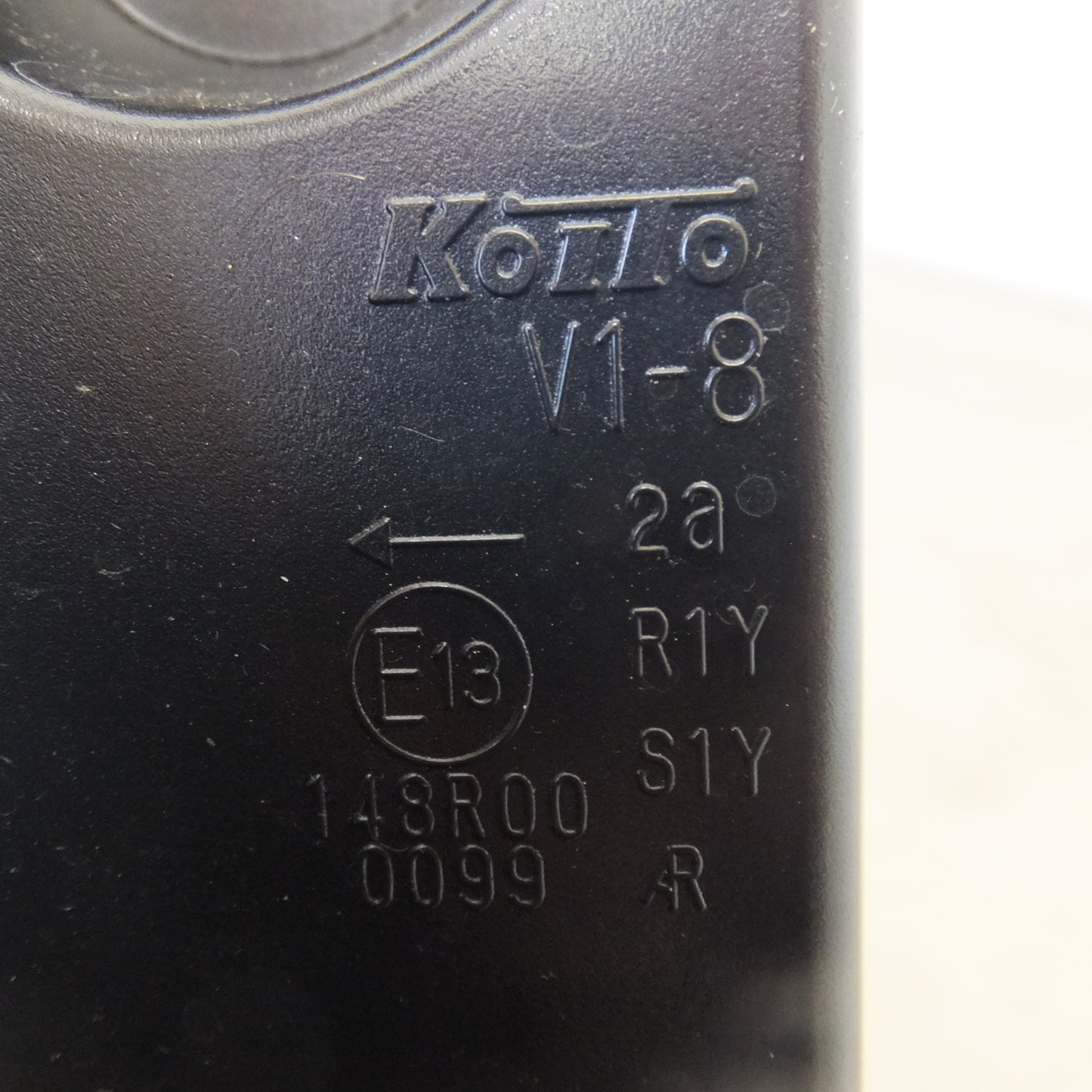 [送料無料] 美品★トヨタ TOYOTA 純正 ヴォクシー 90系 SZグレード テールライト KOITO V1-8 V1-9 4点 セット★