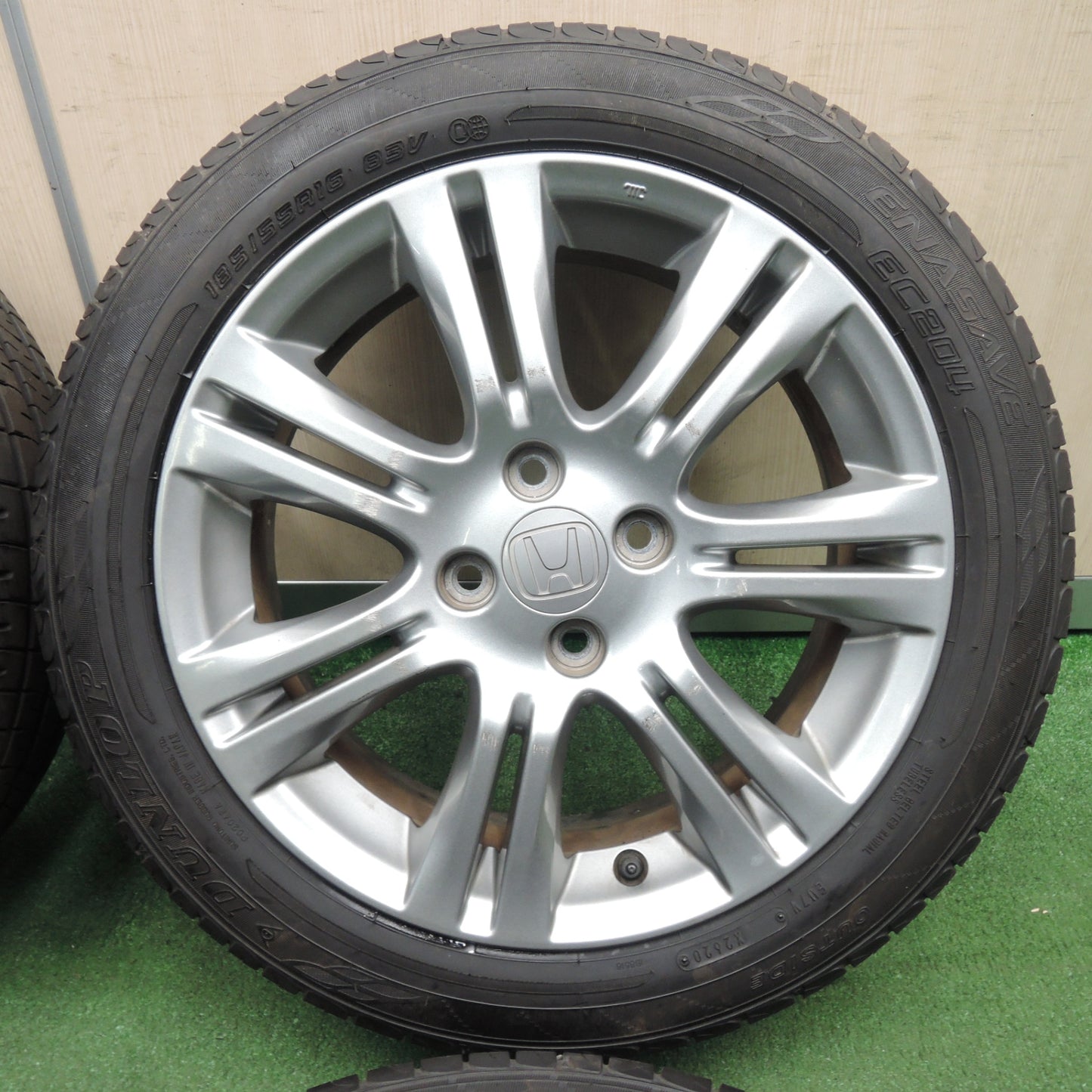 *送料無料* 超バリ溝！20年！ほぼ10分★ホンダ GE8 フィット RS 純正 185/55R16 ダンロップ エナセーブ EC204 16インチ PCD100/4H★4031903TNノ