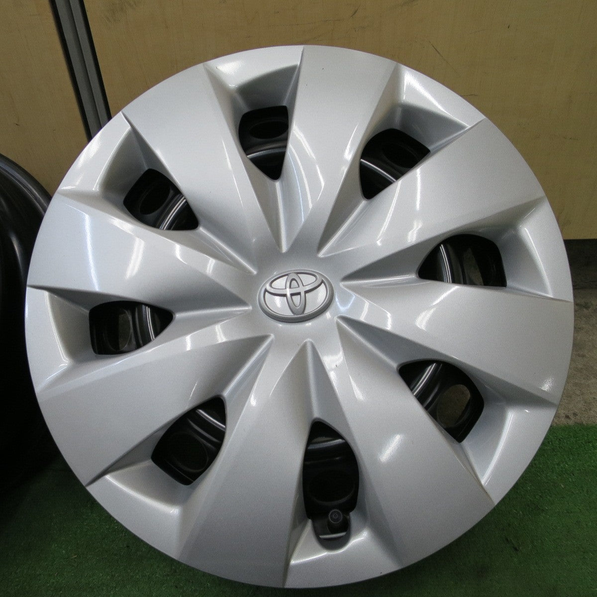 キレイ★トヨタ プロボックス 純正 スチール ホイール 14インチ 14×5J PCD100/4H★6042004NGホ