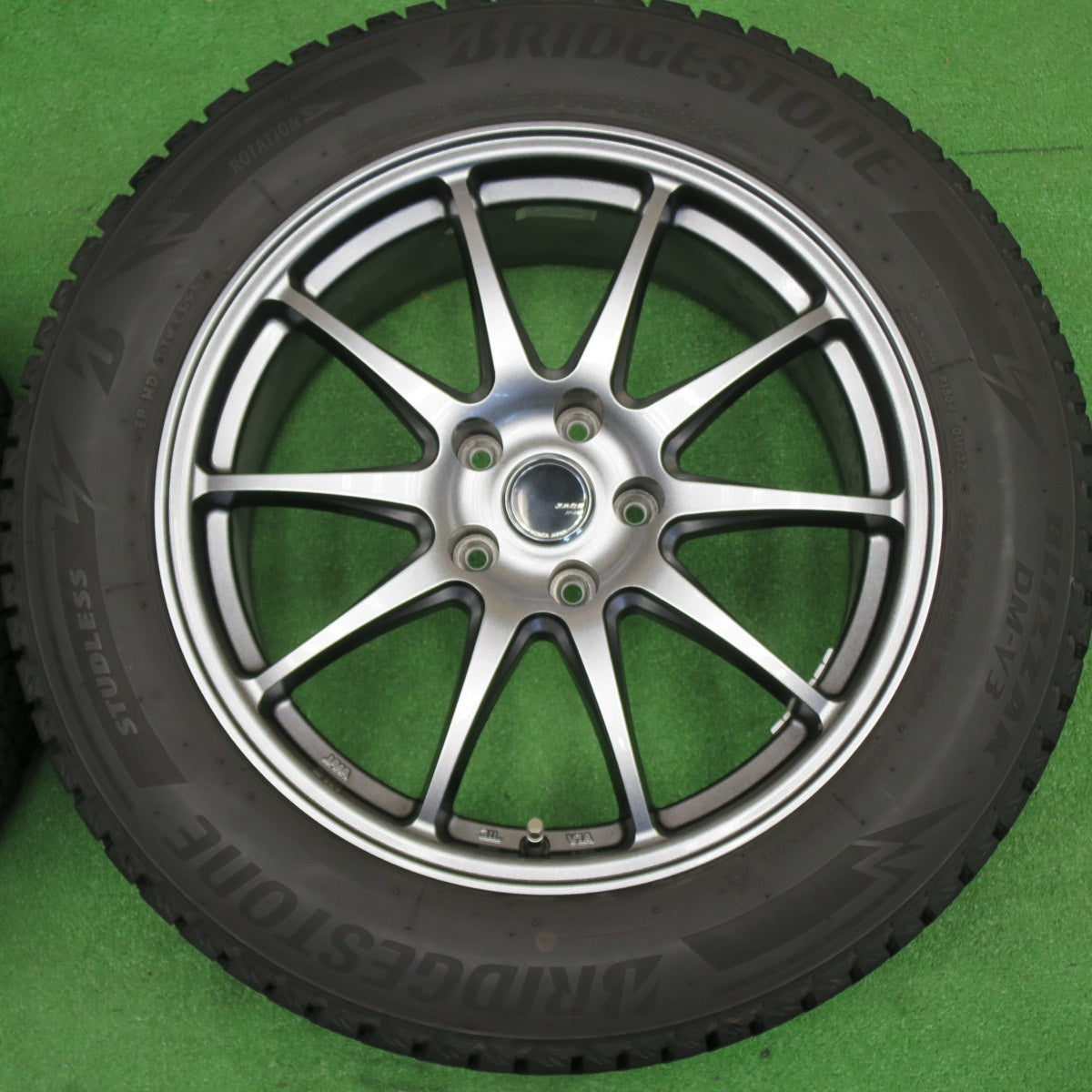 バリ溝！23年！キレイ！9分★スタッドレス 225/60R18 ブリヂストン ブリザック DM-V3 ZACK JP-202 MONZA ザック モンツァ 18インチ PCD114.3/5H★6041203NKス