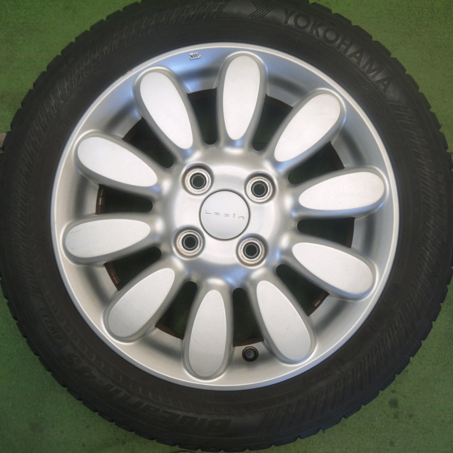 バリ溝！22年！8.5分★スズキ アルト ラパン 純正 155/65R14 ヨコハマ BluEarth-4S AW21 オールシーズン 14インチ PCD100/4H★6052901Hノ