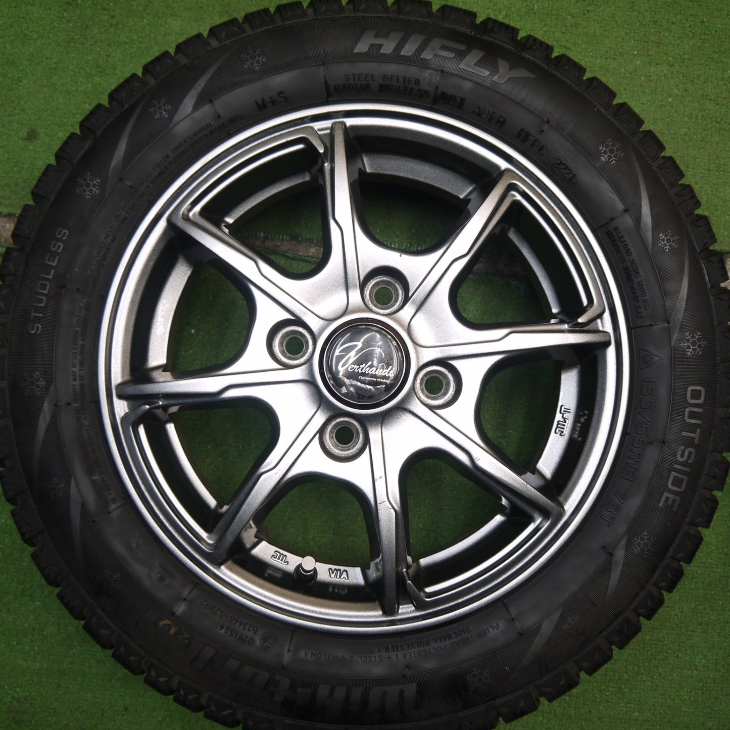 バリ溝！21年！キレイ！9分★スタッドレス 155/65R13 ハイフライ Ｗin-turi 212 Verthandi ヴェルザンディ ヴェルサンディ 13インチ PCD100/4H★5061705Hス