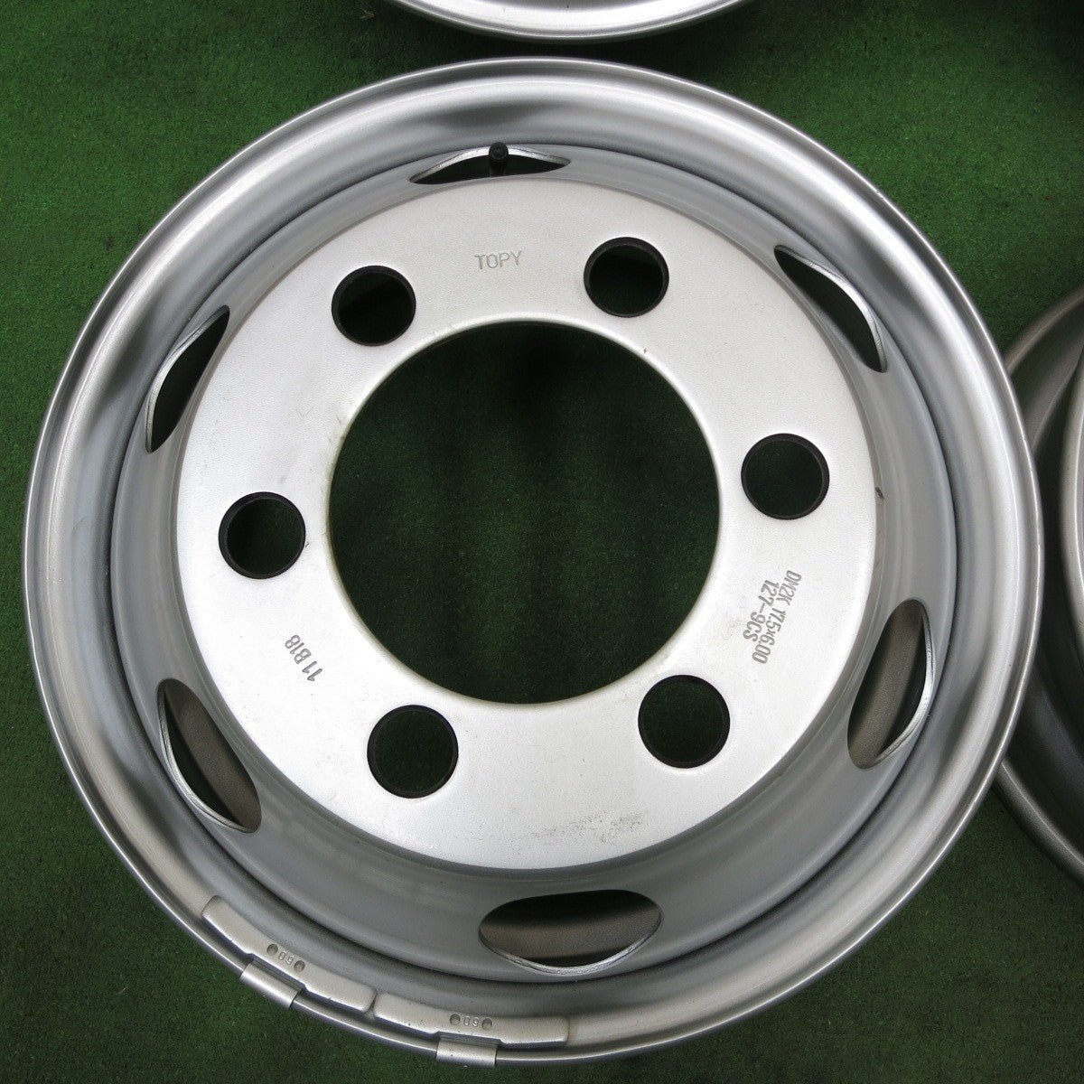 キレイ！6本★トラック TOPY スチール ホイール DM3N 17.5×6.00 127-9CS 17.5インチ トピー PCD222.25/6H★5101102ナホ