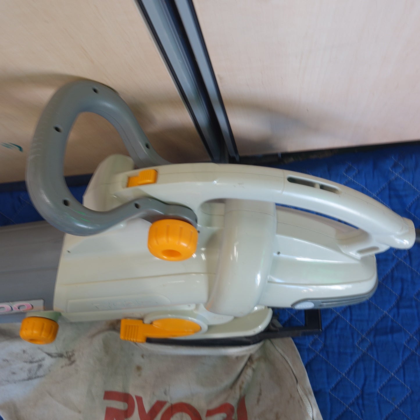 [送料無料] ☆RYOBI リョービ ブロワ バキューム RESV-1500 電動 工具 100V ブロア 集塵機 集じん機☆