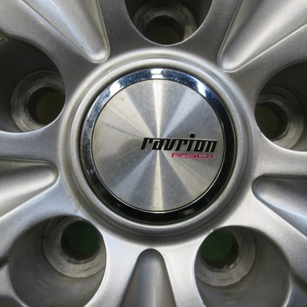 バリ溝！21年！キレイ！9.5分★スタッドレス 215/60R17 グッドイヤー アイスナビ7 ravrion RS01 ラブリオン 17インチ PCD114.3/5H★5120209イス