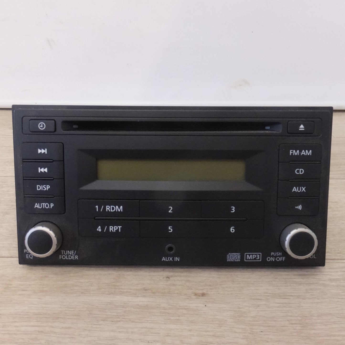 [送料無料] ★HSAE製 日産 純正 カーオーディオ CDプレーヤー HS-C5482 B8185-89950[17-2]★