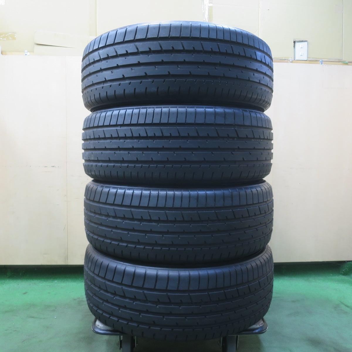 新車外し！23年★225/55R19 トーヨー プロクセス R46A タイヤ 19インチ ハリアー 40系 アルファード ヴェルファイア CX-5 CX-8 等★6031402イノタ