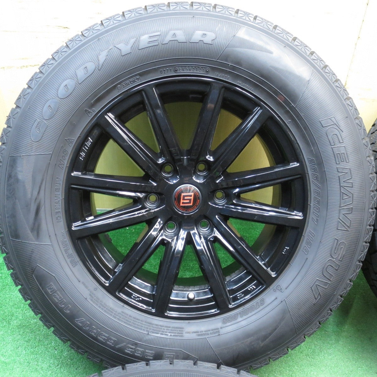 タイヤほぼ未使用！21年！キレイ★スタッドレス 265/65R17 グッドイヤー アイスナビ SUV SEIN ザイン 17インチ PCD139.7/6H★5040702KKス