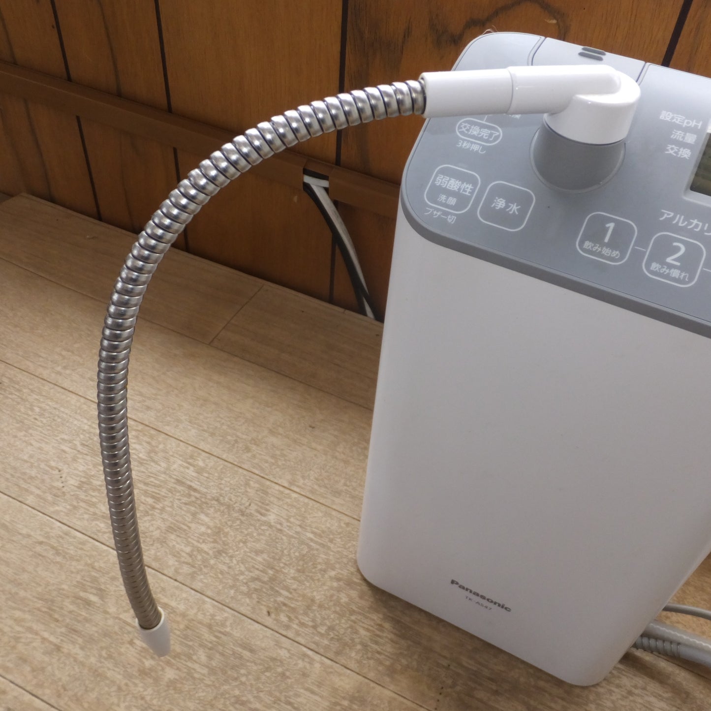 [送料無料] 現状品★パナソニック Panasonic アルカリイイオン整水器 TK-AS47　100V 50-60Hz　連続式電解水生成器 管理医療機器★