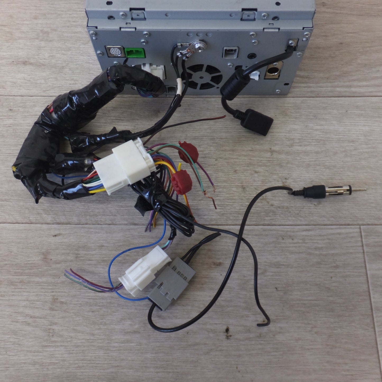 [送料無料] ★クラリオン clarion ワイド7型 VGA AVナビゲーション NX617[22]★