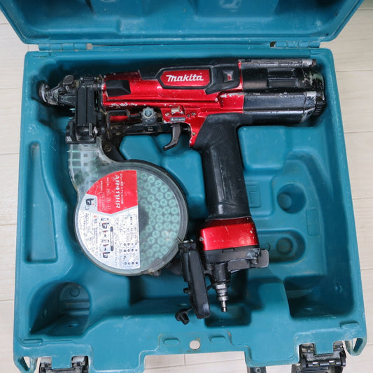 [送料無料] ☆マキタ 41mm 高圧 エア ビス 打ち機 AR411HR エアー ツール 工具 ビス 打機 ねじ ネジ makita☆