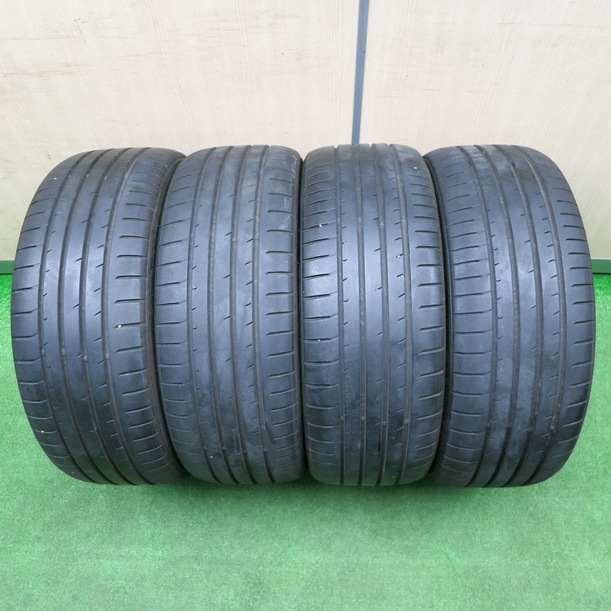 [送料無料] バリ溝！キレイ！9.5分★マツダ3 純正 215/45R18 トーヨー プロクセス R51A 18インチ PCD114.3/5H★4112210NJノ