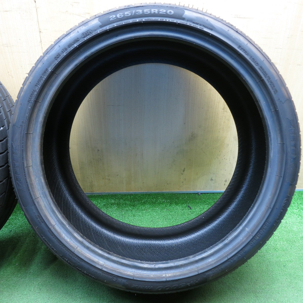 バリ溝！24年！9.5分◎265/35R20 ジーテックス HP5000 max タイヤ 20インチ アウディ A7 等◎6082601KKノタ