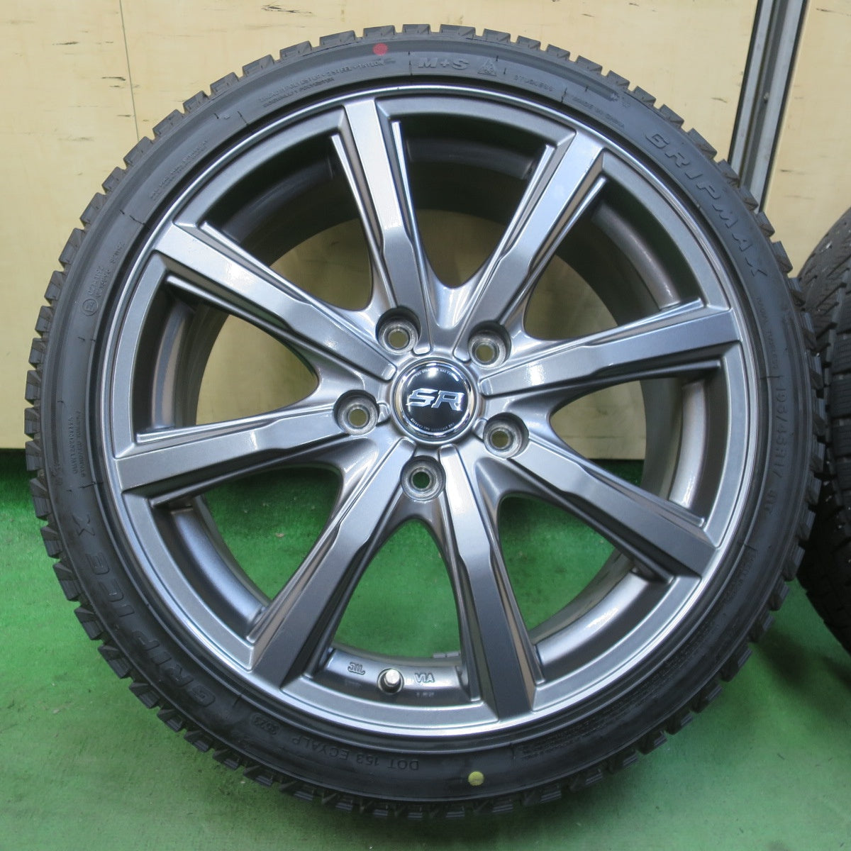 バリ溝！23年！キレイ！9分★スタッドレス 195/45R17 グリップマックス GRIP ICE X STRANGER ストレンジャー 17インチ PCD114.3/5H★6030304イス