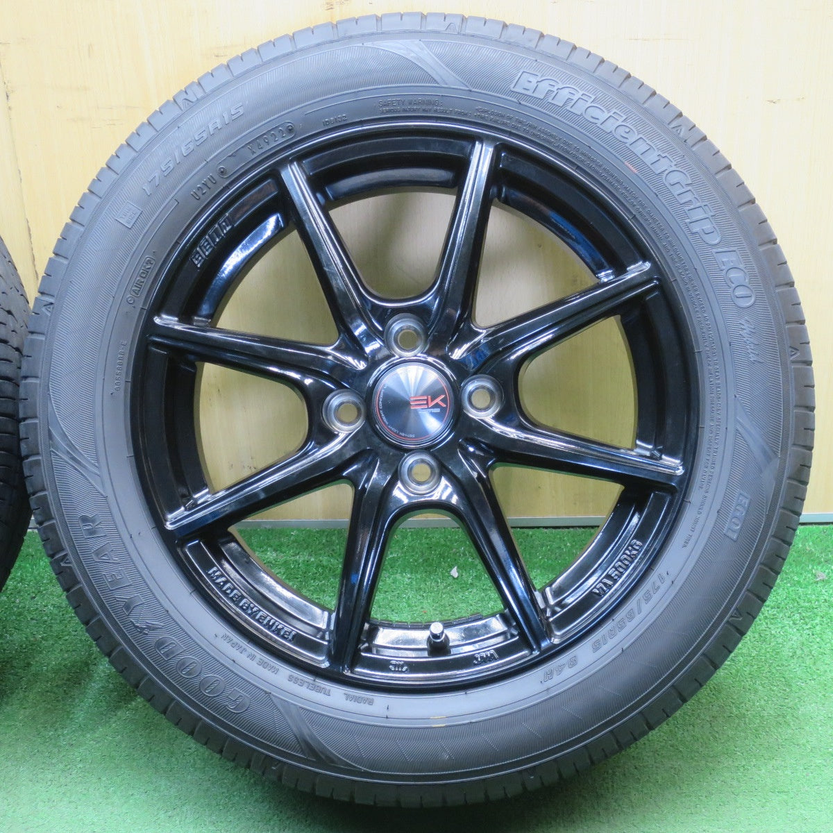 バリ溝！22年！キレイ！9分★175/65R15 グッドイヤー EfficientGrip ECO hybrid EG01 SEIN-EK AME ザイン 15インチ PCD100/4H★6051202NJノ