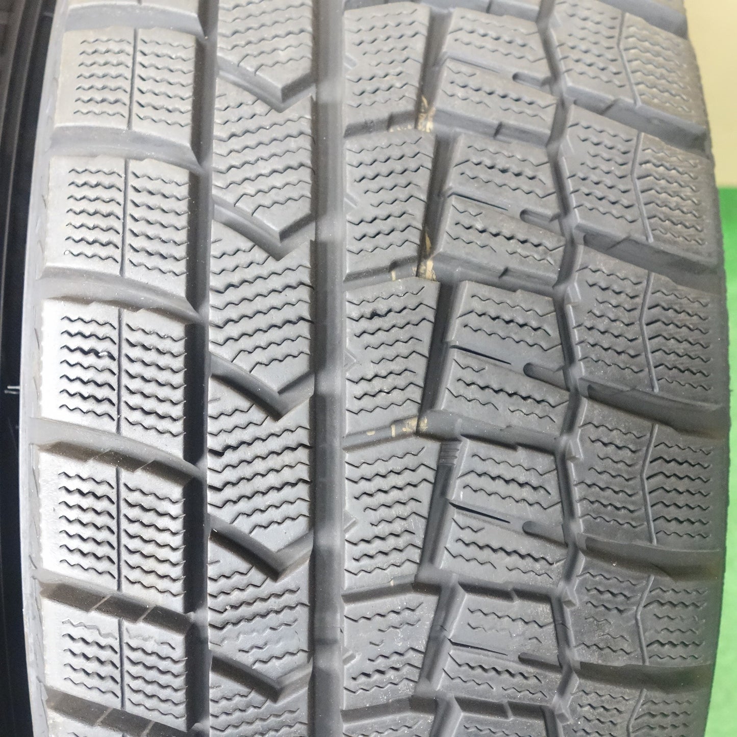 バリ溝！9.5分★スタッドレス 215/55R17 ダンロップ ウインターマックス WM02 ROZEST YT-E ロゼスト 17インチ PCD114.3/5H★6021301KTス