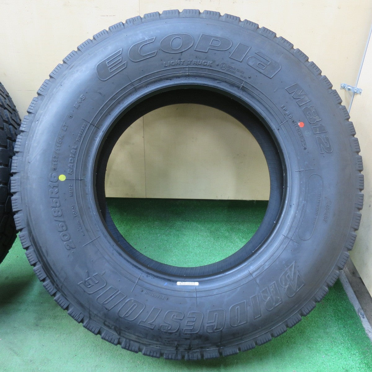 ほぼ未使用！25年！6本★トラック バス タイヤ 205/85R16 117/115N ブリヂストン エコピア M812 ミックス オールシーズン 16インチ★6013106イスタ