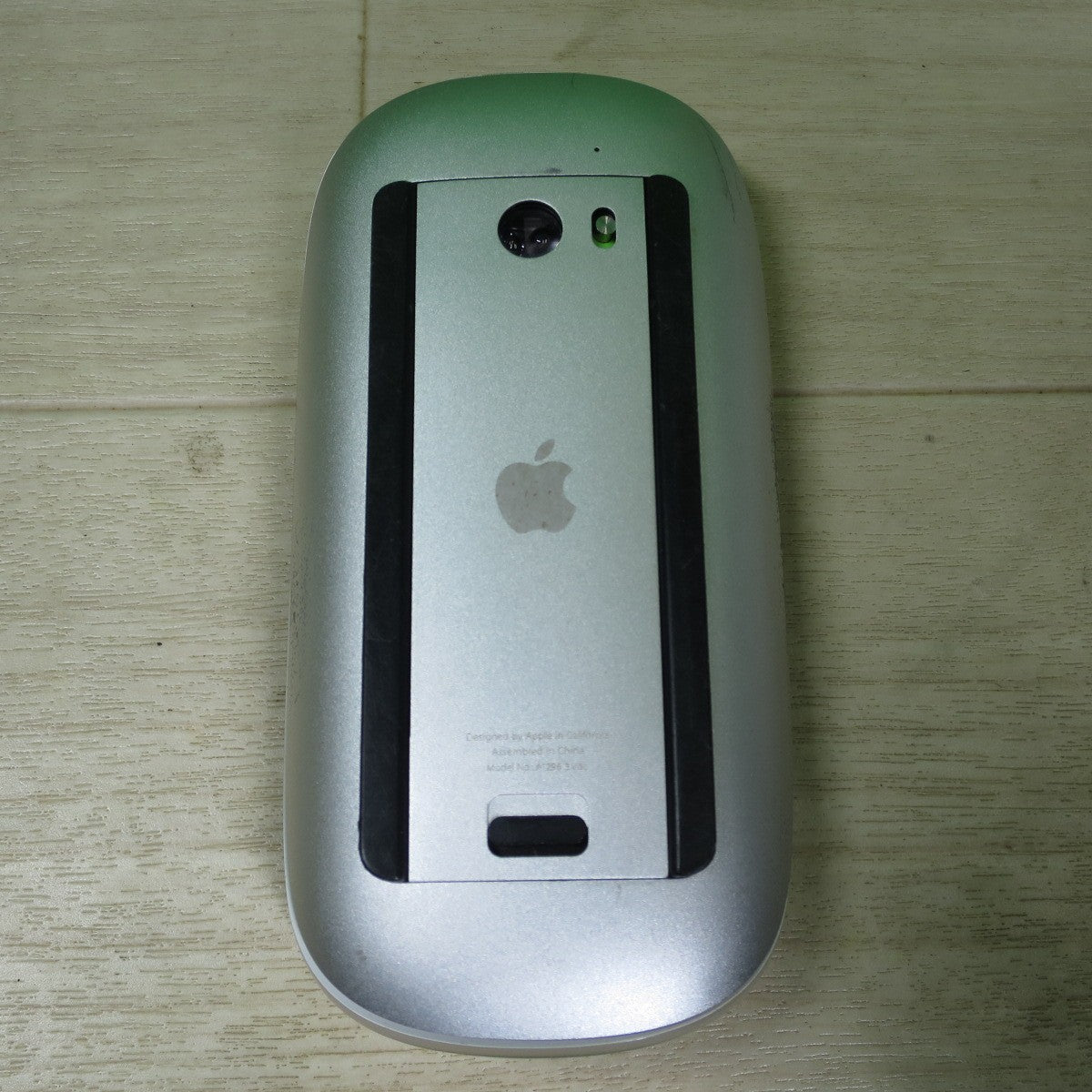 [送料無料] 3点まとめ売り☆Apple MAC MAGIC MOUSE A1296 A1657 ホワイト 白 ワイヤレス Multi-Touch 対応 アップル 現状品☆