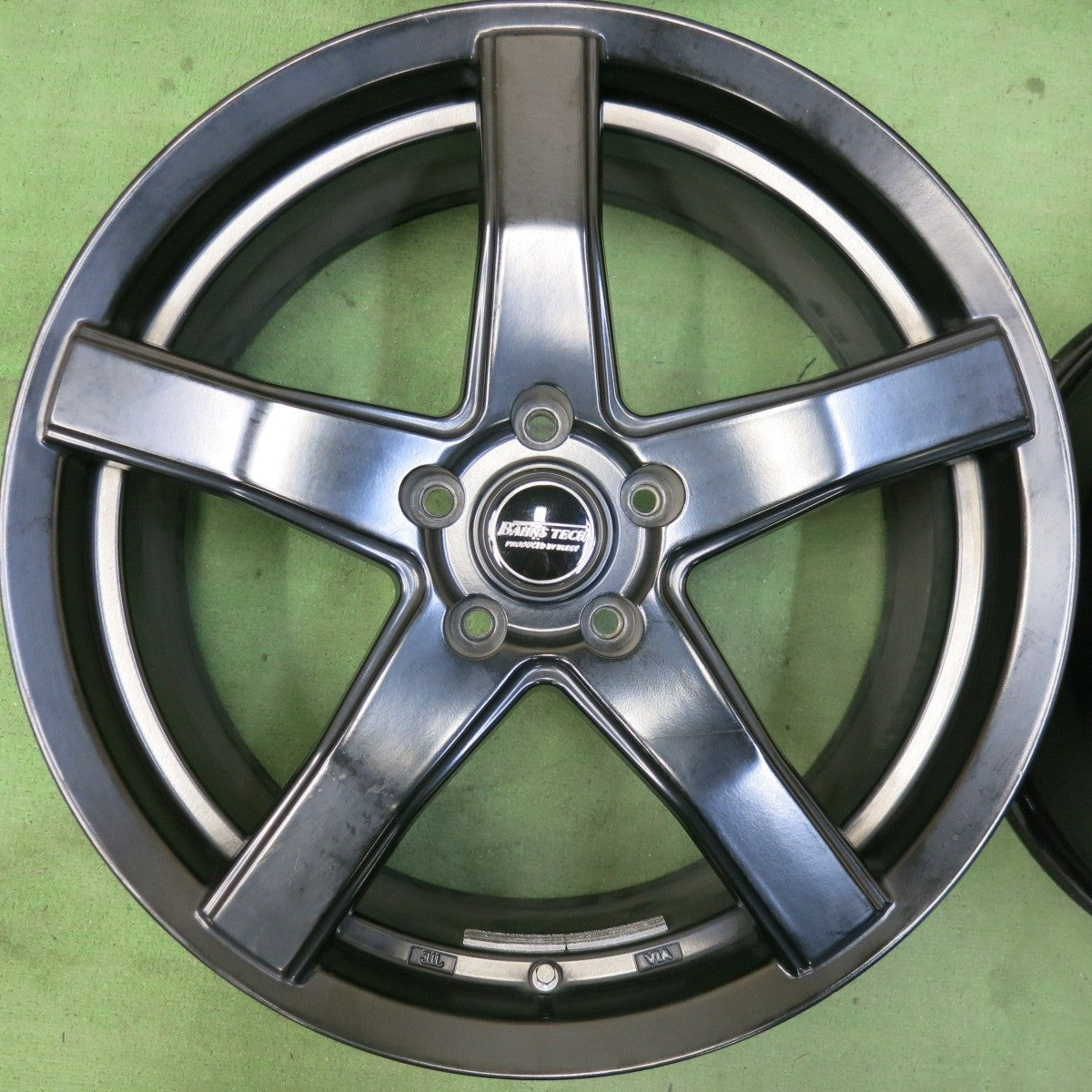 4本価格★BAHNS TECH BLEST バーンズテック ブレスト 19インチ ホイール 19×7.5J PCD114.3/5H★5052101SYホ