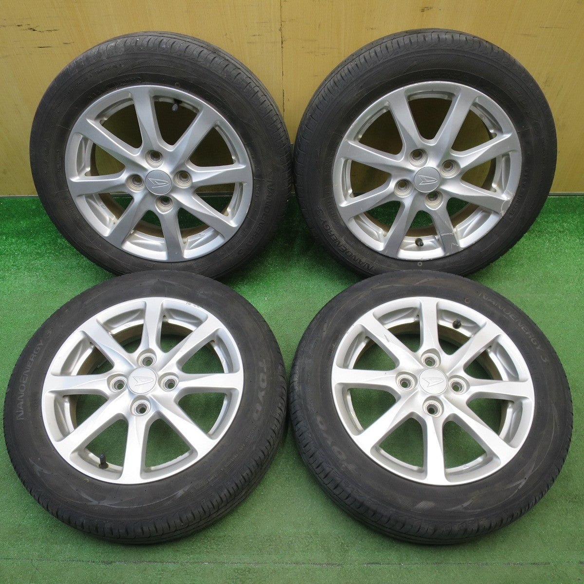 4本価格！23年★ダイハツ ムーヴ タント 等 純正 155/65R14 トーヨー ナノエナジー3 14インチ PCD100/4H★6032601NJノ