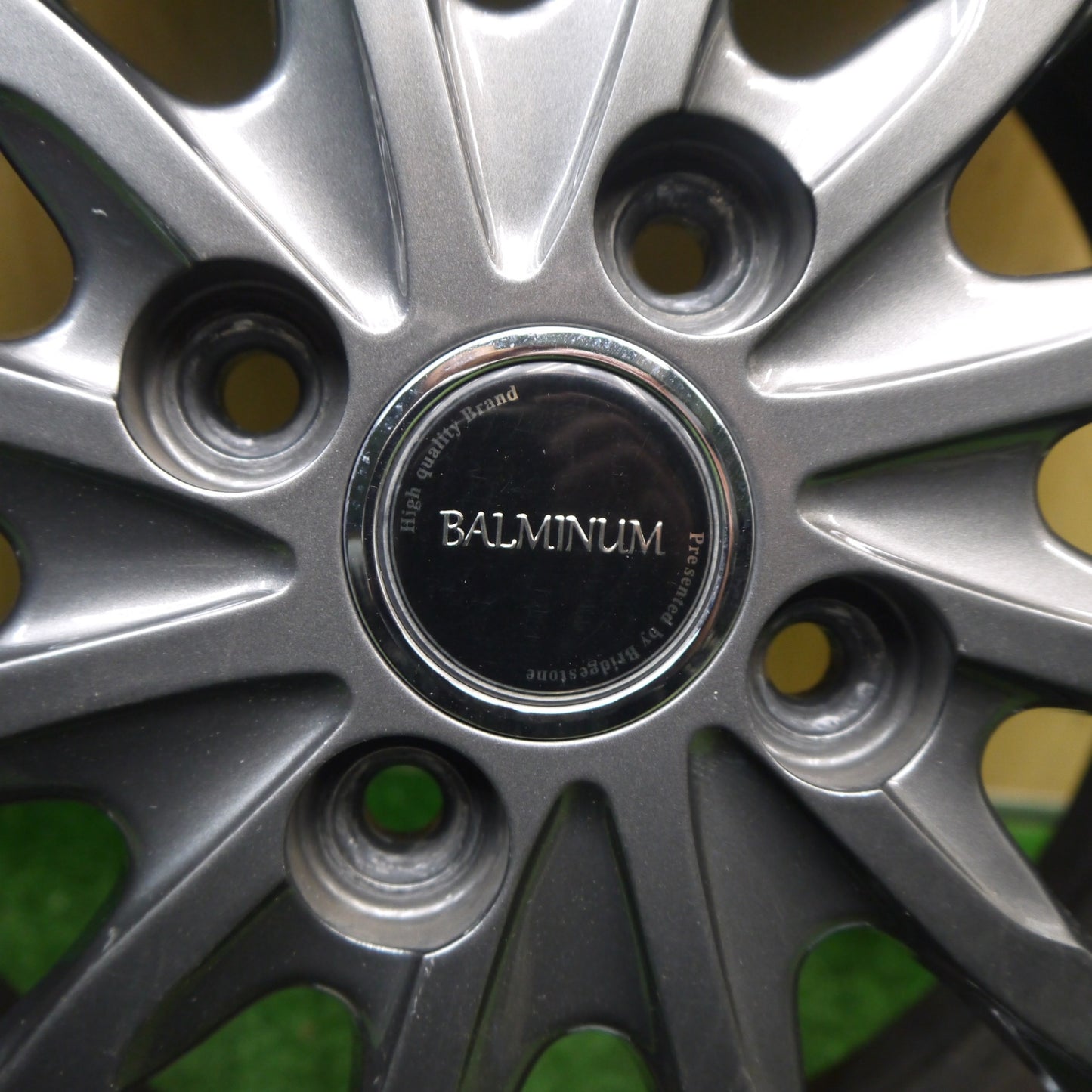 バリ溝！22年！キレイ！8.5分★スタッドレス 165/65R14 ブリヂストン ブリザック VRX2 BALMINUM AR12 バルミナ 14インチ ソリオ ハスラー 等 PCD100/4H★6022503Hス
