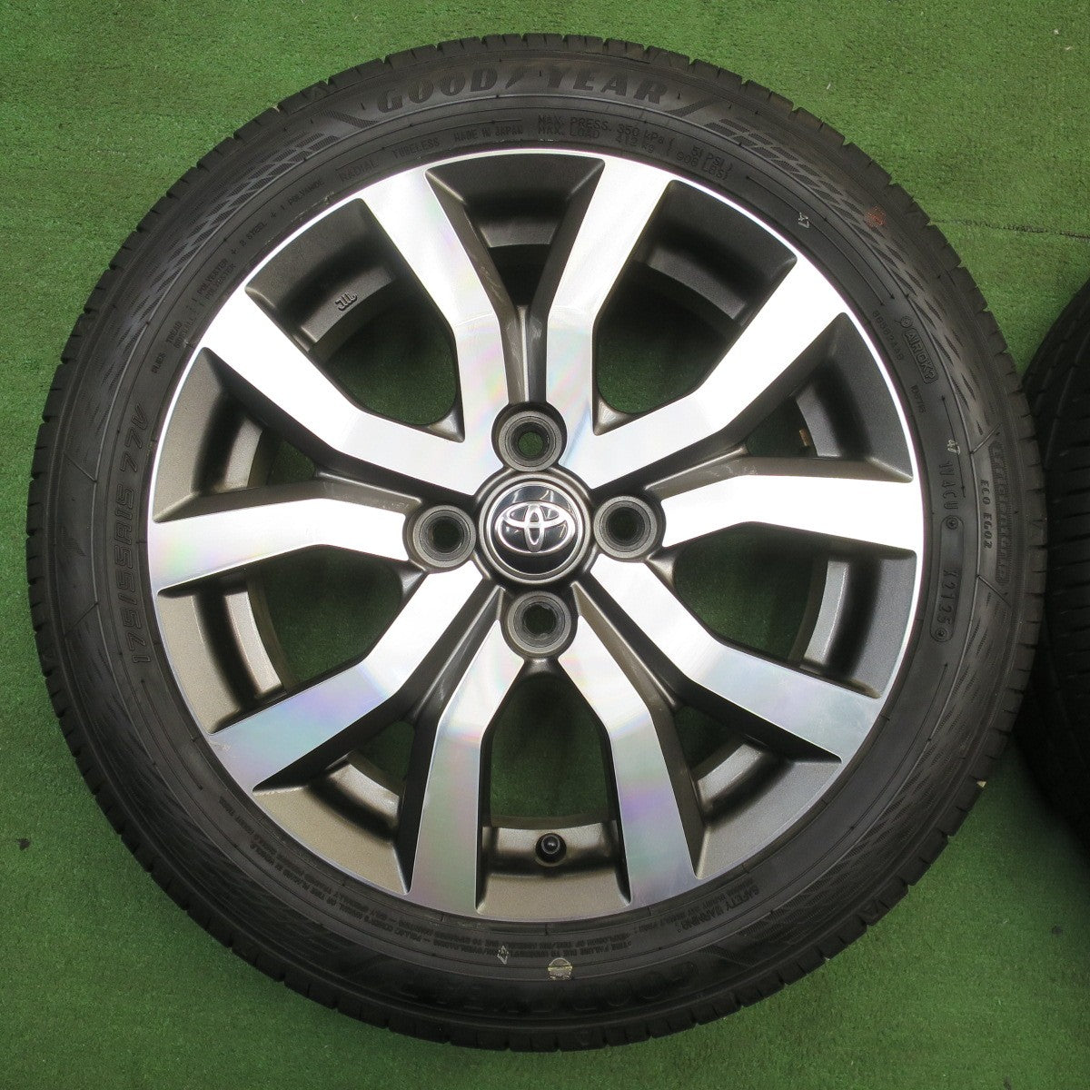 バリ溝！25年！キレイ！ほぼ10分★トヨタ タンク ルーミー 純正 175/55R15 グッドイヤー EfficientGrip ECO EG02 15インチ PCD100/4H★6032301NJノ