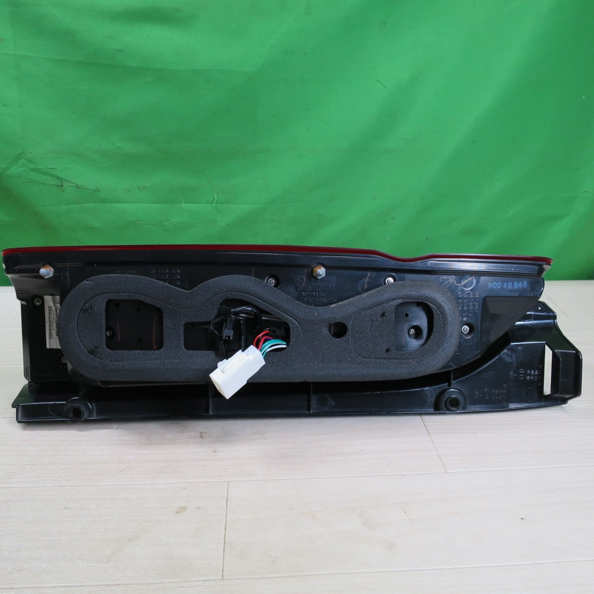 [送料無料] 左右セット☆200系 ハイエース 1～6型 LED テールランプ 415COBRA CB-LSP-R002 ライトセーバー プレステージ ダークレッド テールライト 現状品☆