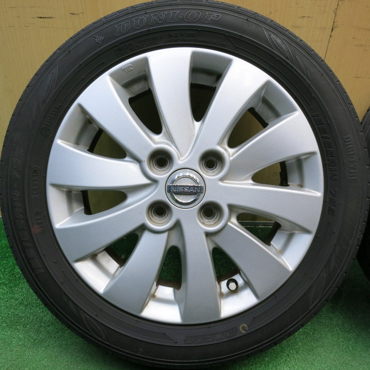4本価格★日産 モコ スズキ MRワゴン 純正 155/65R14 ダンロップ EC202 14インチ PCD100/4H★6041208HAノ