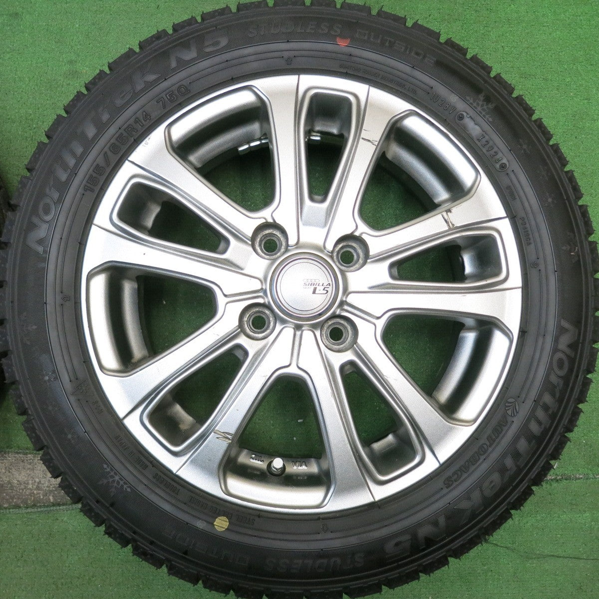 タイヤほぼ未使用！24年★スタッドレス 155/65R14 オートバックス ノーストレック N5 SIBILLA NEXT L-5 シビラ 14インチ PCD100/4H★5061308HAス