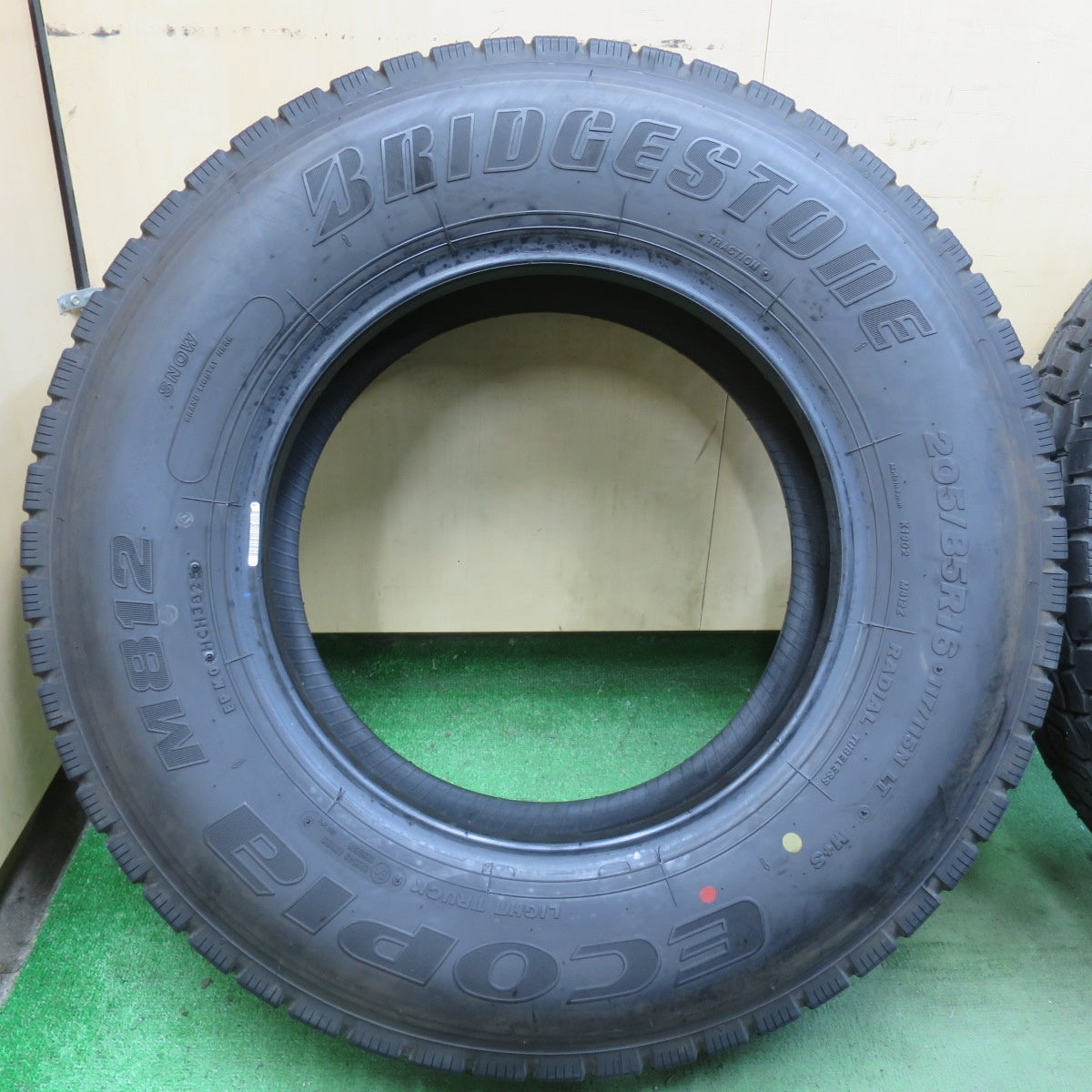 ほぼ未使用！25年！6本★トラック バス タイヤ 205/85R16 117/115N ブリヂストン エコピア M812 ミックス オールシーズン 16インチ★6013105イスタ