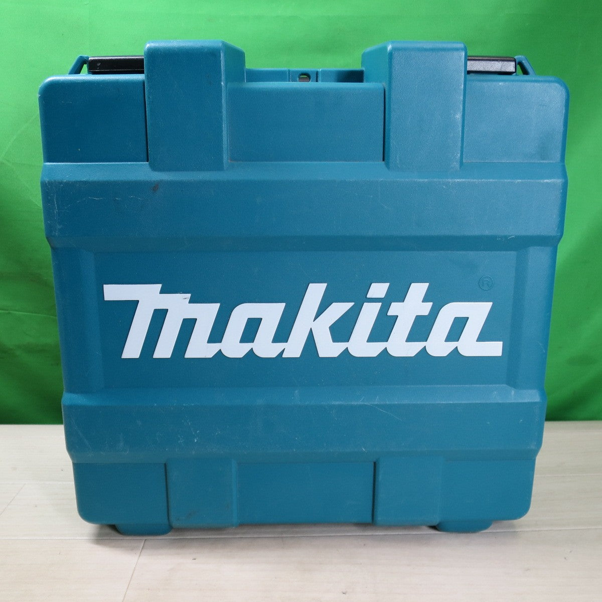 [送料無料] キレイ☆マキタ 90mm 高圧 エア 釘打 機 AN933H エアー ツール 工具 釘打ち機 Makita☆