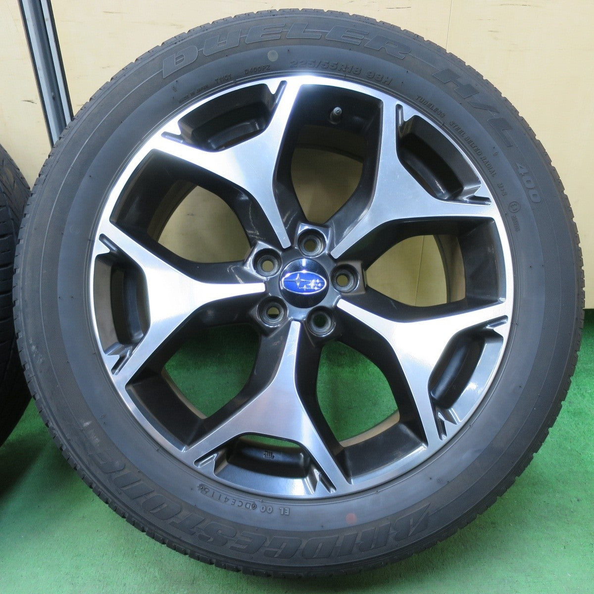 キレイ★スバル SJ系 フォレスター 純正 225/55R18 ブリヂストン デューラー H/L 400 18インチ PCD100/5H★5040802イノ