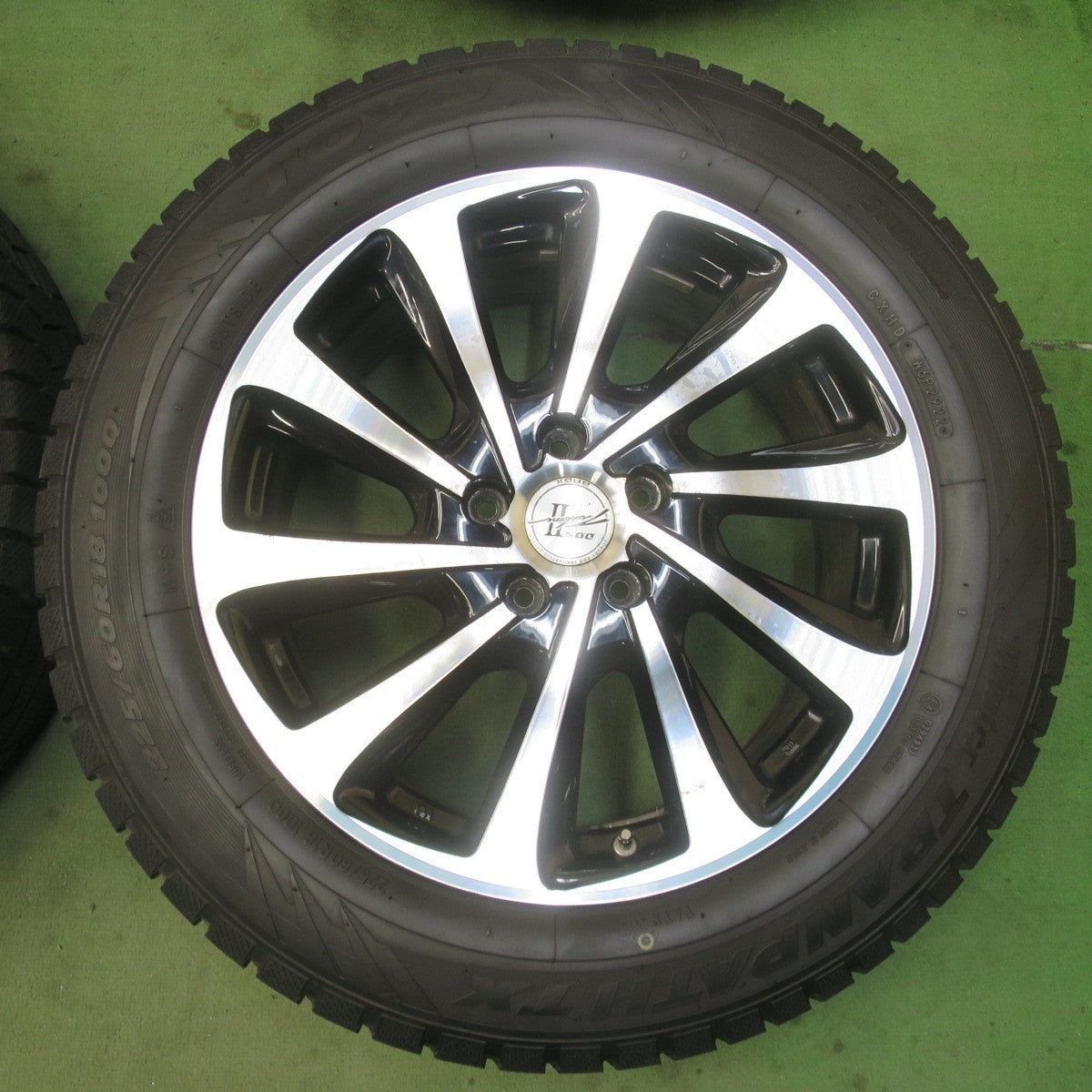 バリ溝！22年！9.5分★スタッドレス 225/60R18 トーヨー ウインター トランパス TX D.O.S. TURBINE II DOS タービン 18インチ PCD114.3/5H★6031406イス