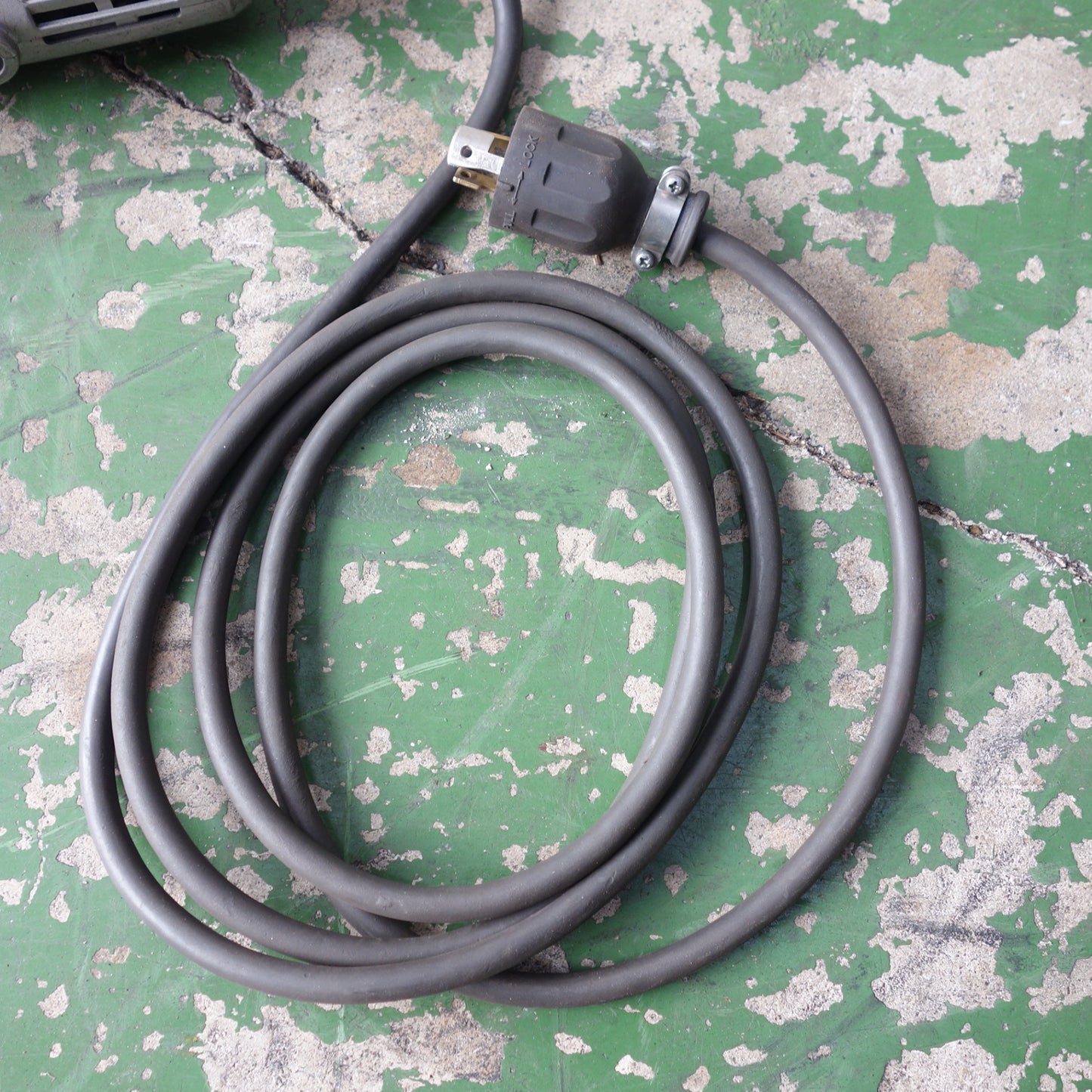 [送料無料] ◆日立 38mm ハンドグラインダー GP4 電動 工具 研削 研磨100V コード式 ハイコーキ HiKOKI 現状品◆