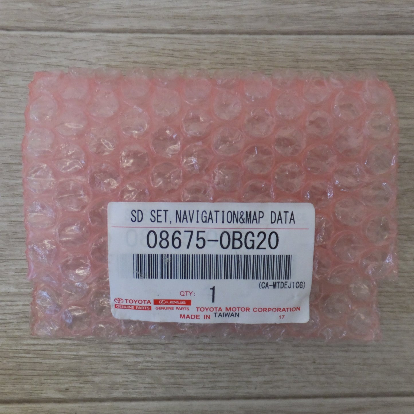 [送料無料] ジャンク キレイ★トヨタ TOYOTA 純正 地図SDカード 08675-0BE45 2023年秋版　NSCN-W68 NSLN-W68 用★