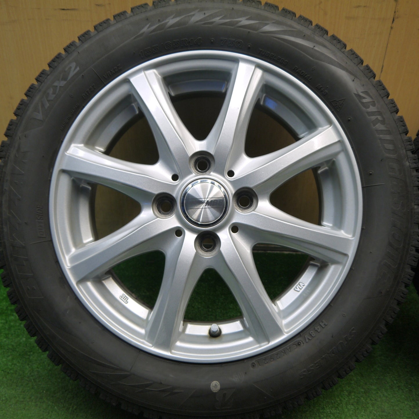 4本価格★スタッドレス 155/65R14 ブリヂストン ブリザック VRX2 MACBES MB8 マクベス 14インチ PCD100/4H★6022003Hス