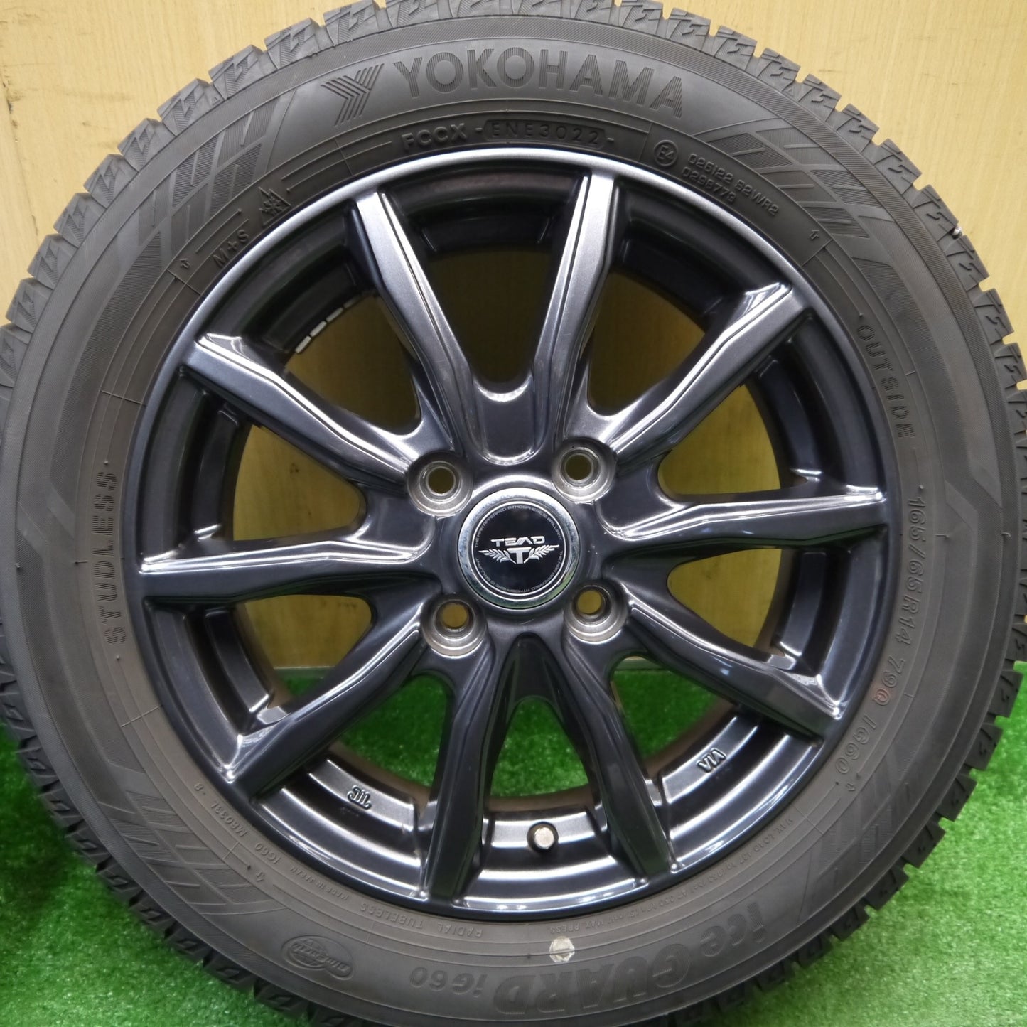 バリ溝！22年！キレイ！8.5分★スタッドレス 165/65R14 ヨコハマ アイスガード iG60 TEAD テッド 14インチ ハスラー アトレー 等 PCD100/4H★5121202Hス