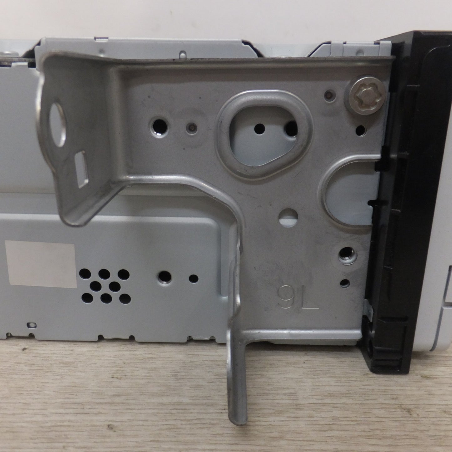 [送料無料] 現状品★パイオニア製 トヨタ 純正 メモリーナビ マルチAVステーション NSCP-W62 08545-00V70 セキュリティロック品[44]★