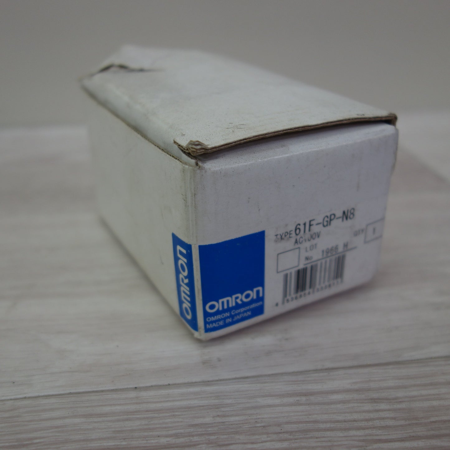 [送料無料] まとめ売り☆オムロン 光電 スイッチ E3V 61F-GP-N8 富士電機 スーパータイマー MS4SY-AP 電源 工具 DIY 電気 電子部品☆