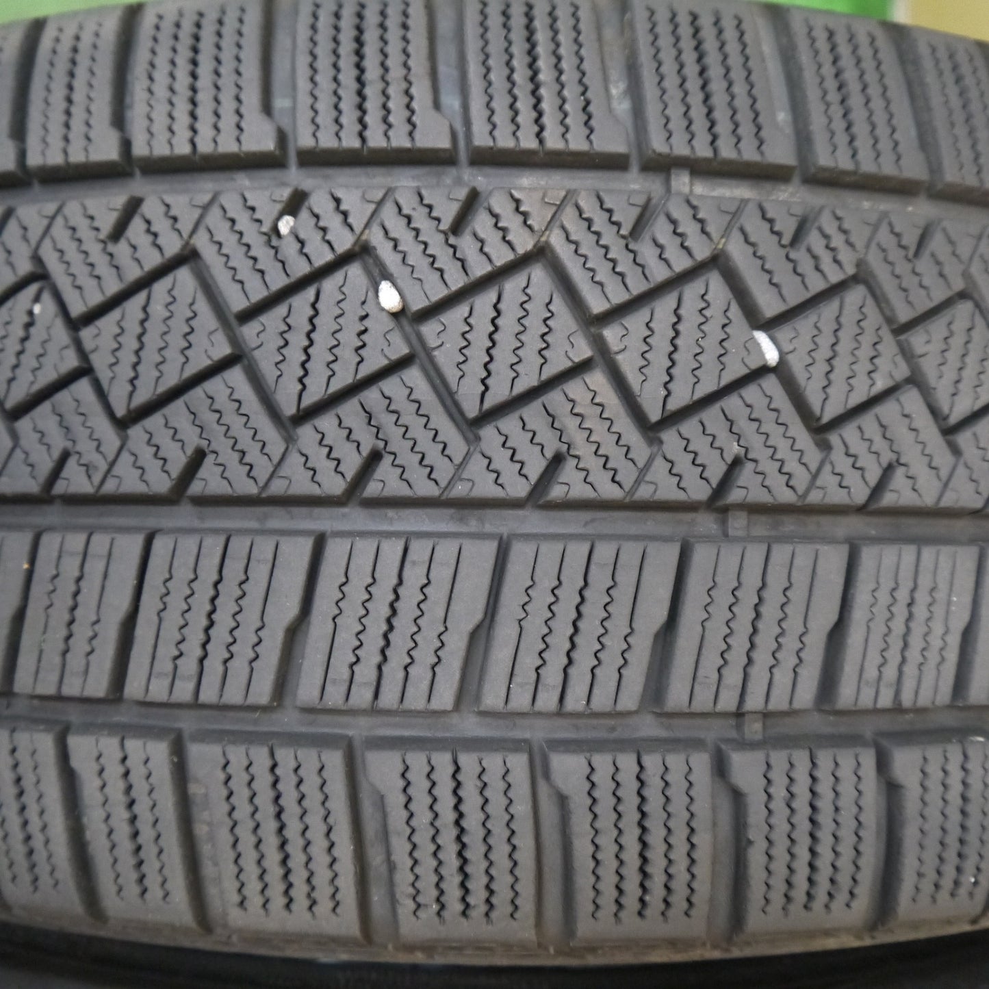 4本価格！22年★BMW 等 MAK BAVIERA FF 225/45R18 スタッドレス ピレリ アイスゼロ アシンメトリコ バビエラ 18インチ PCD112/5H★5091603Hス