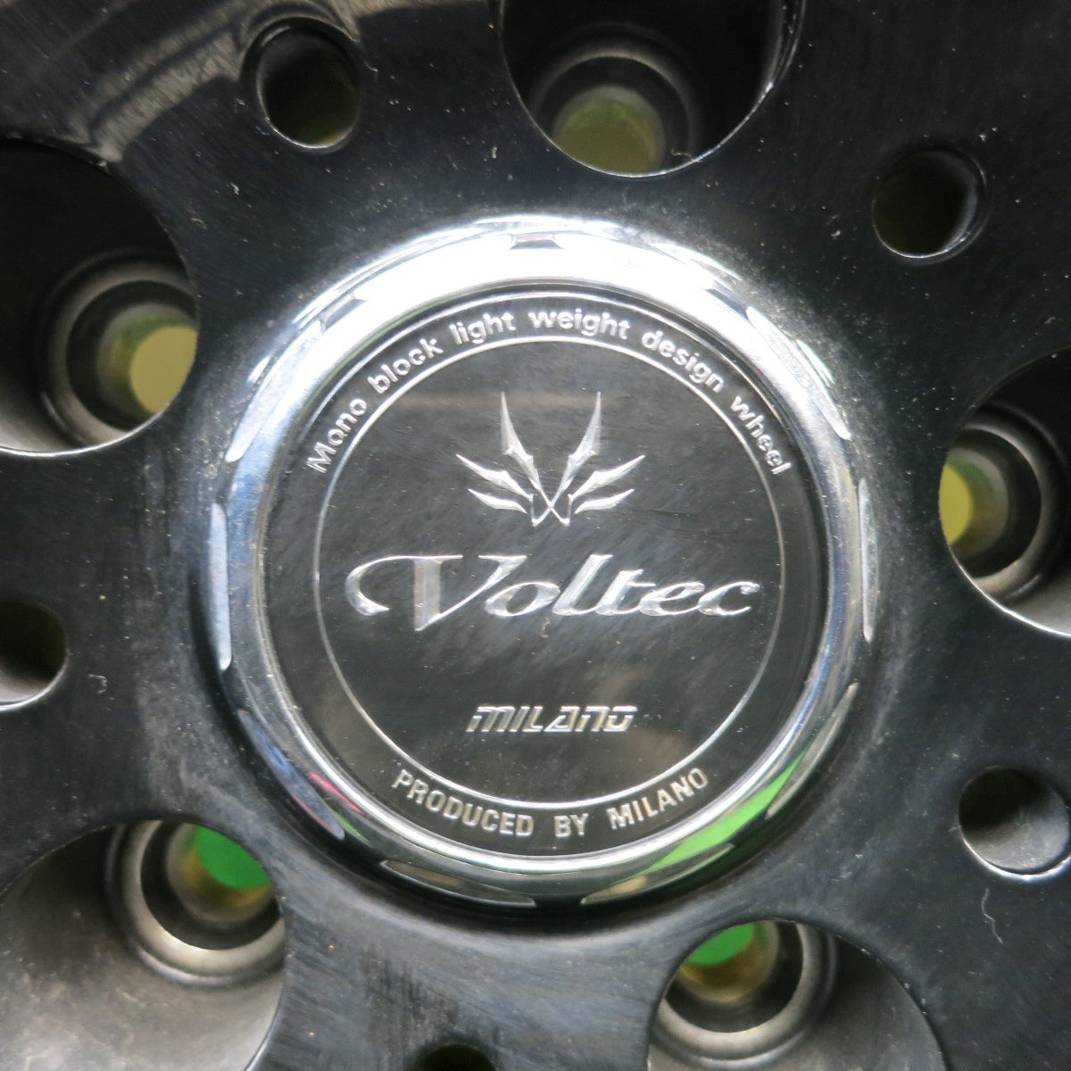 バリ溝！9分★スタッドレス 225/55R19 グッドイヤー アイスナビ SUV Voltec MILANO ボルテック インターミラノ 19インチ PCD114.3/5H★5112501HAス