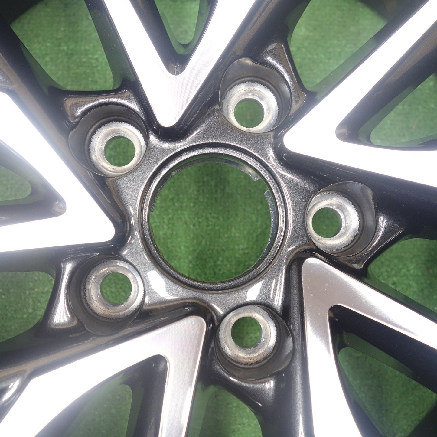新車外し★レクサス 20系 NX 純正 ホイール 18インチ 18×7.5J PCD114.3/5H★6062901KTホ