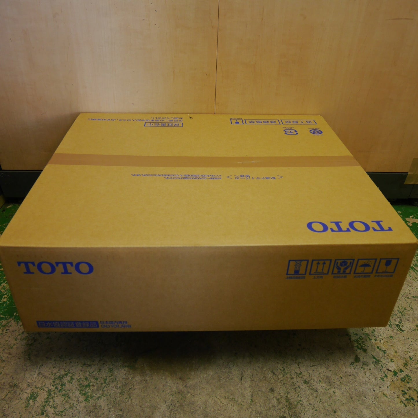 [送料無料] 未使用☆TOTO ウォシュレット SS1 TCF6624 #NW1 シート タイプ 温水 洗浄 便座 トートー☆