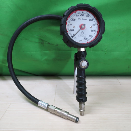 [送料無料] キレイ☆ASAHI 旭産業 ゲージ ボタル EX AGE-600 乗用車 向け 600kPa タイプ タイヤ エアー ゲージ 工具☆